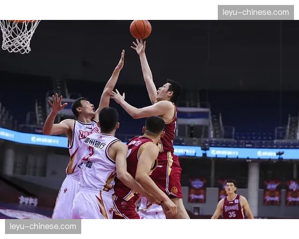 辽宁本钢卫冕之路开启，季后赛首轮对阵吉林东北虎